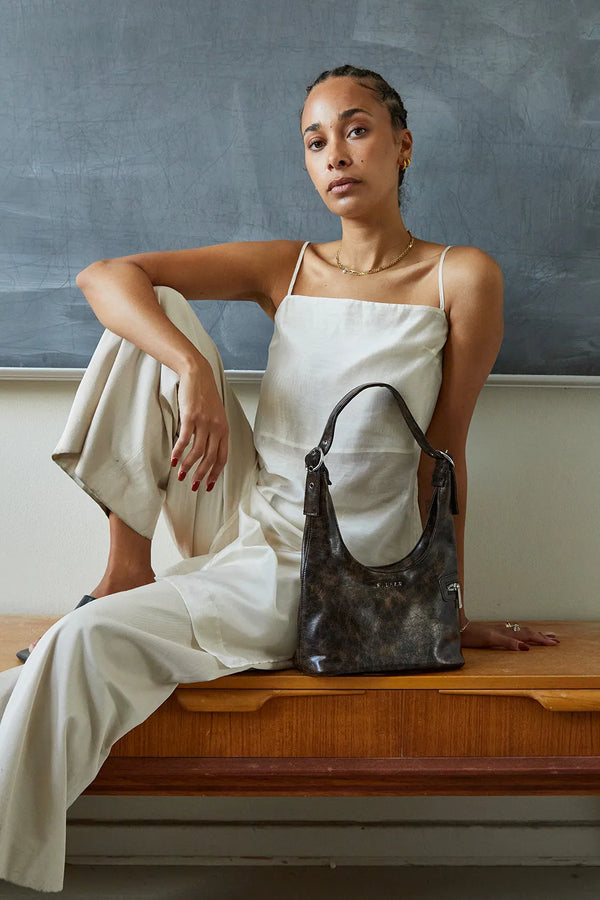 Lotta shoulder bag